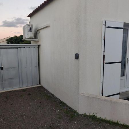 Maison Au Coeur Des Sables D'Olonne เลส์ซาบล์-โดล็อนน์ ภายนอก รูปภาพ